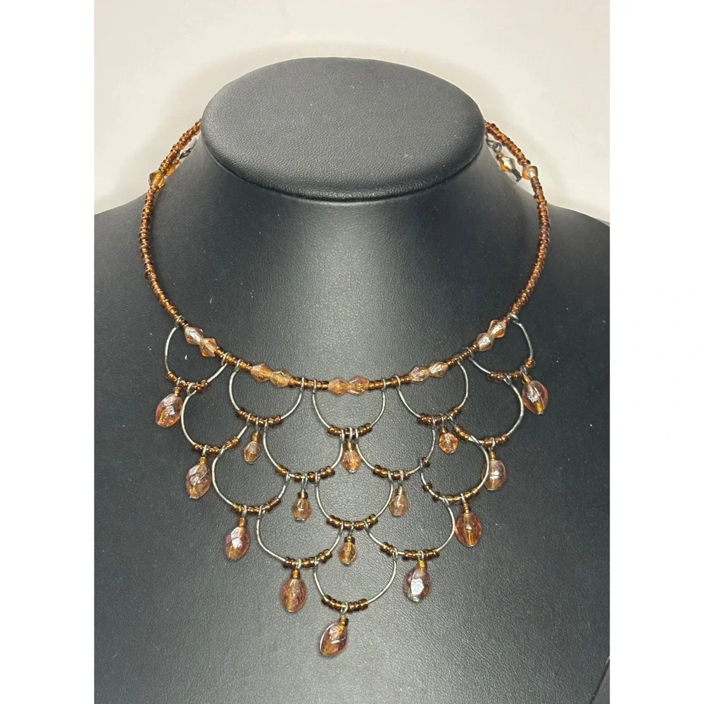 Vintage Brown Bead Scalloped Bib Necklace Silver Tone Memory Wire Choker